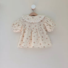 Load image into Gallery viewer, Fiona Floral Baby Doll Top
